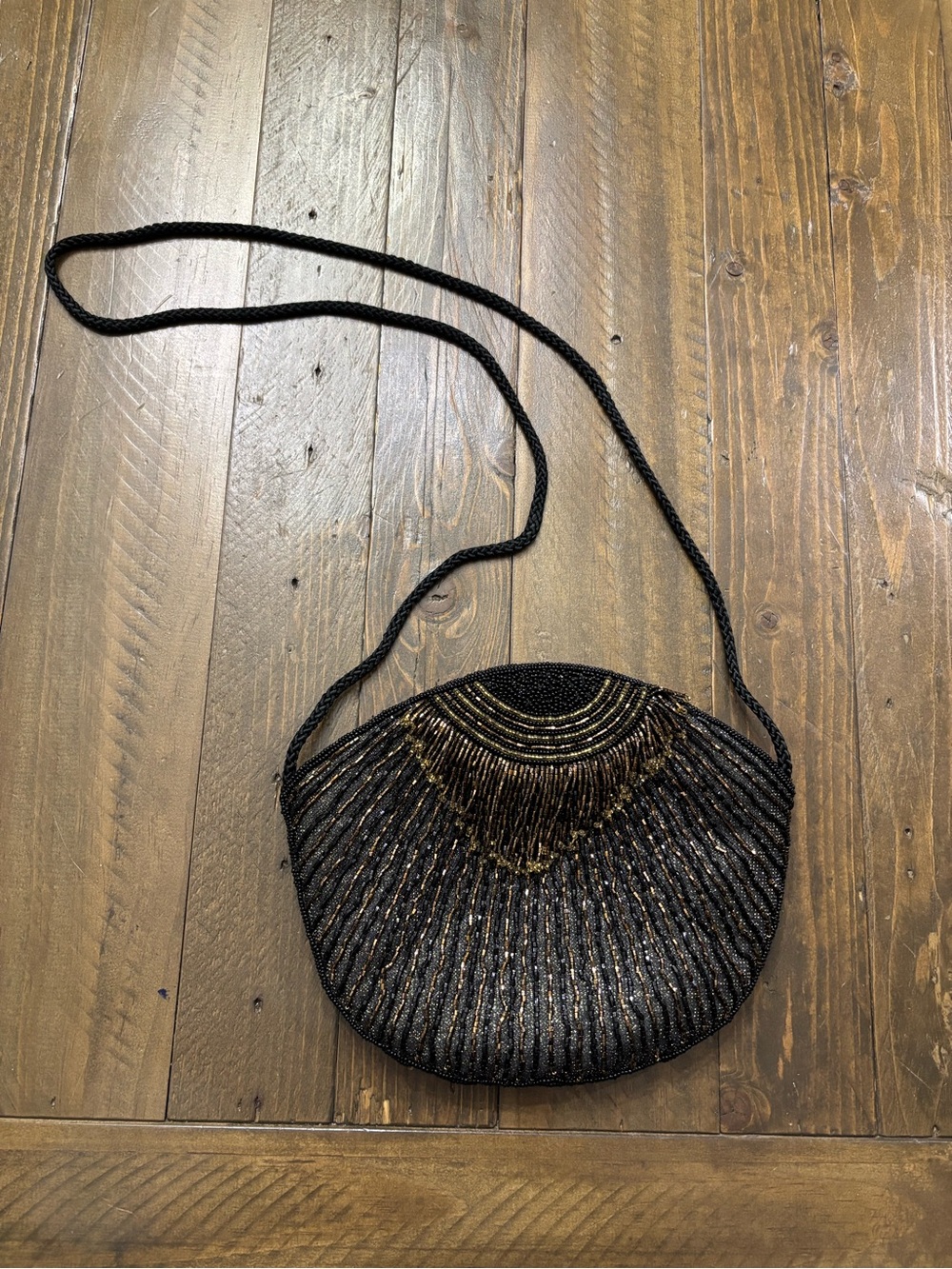 La Regale Vintage Art Deco Style Evening Bag
